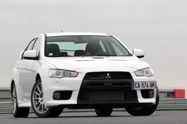 Photo Mitsubishi Lancer Evolution 