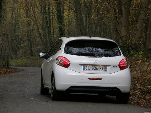 Photo Peugeot 208 
