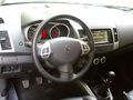 Peugeot-4007-14