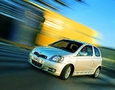 YARIS, 3 4 AVANT