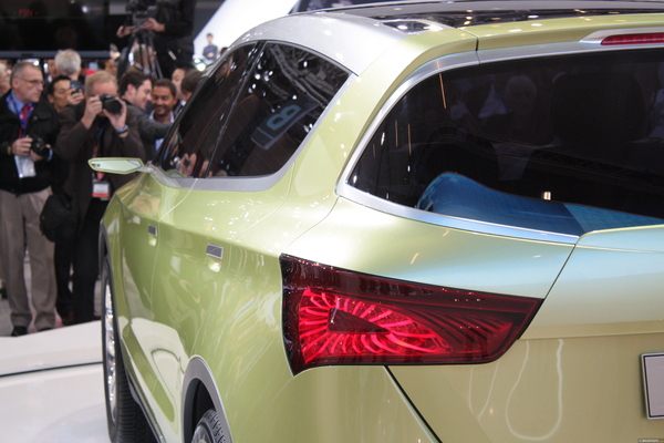 Photo Suzuki S-cross Concept 