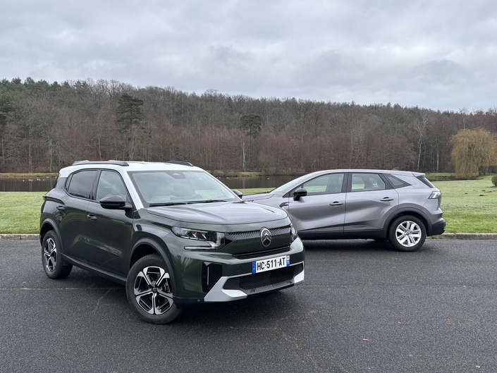 Le Renault Symbioz, la coqueluche des SUV urbains rencontre un rival de poids : le Citroën C3 Aircross 