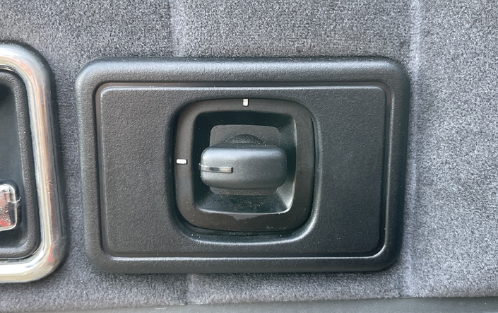 La Renault Fuego Turbo, star du stand Caradisiac à Rétromobile 2026 (vidéo)