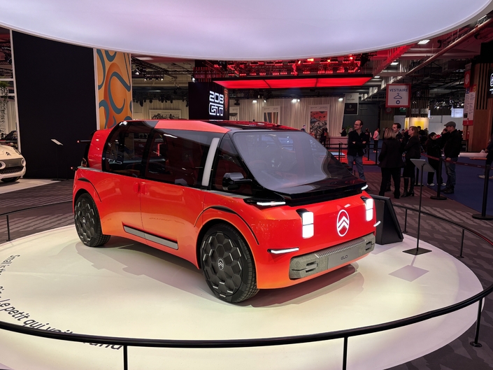 Citroën, plus de 100 ans d’innovations exposées à Rétromobile