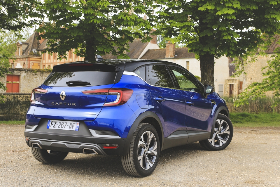 Renault Captur ETech Hybrid 145ch La concurrence, le bilan global