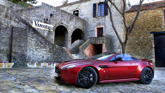 Essai Vidéo - Aston Martin V12 Vantage S Roadster : "submersive"