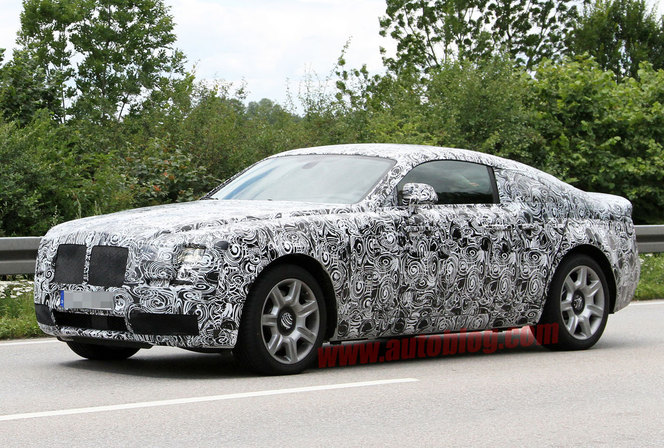 La Rolls-Royce Ghost Coupé surprise en test