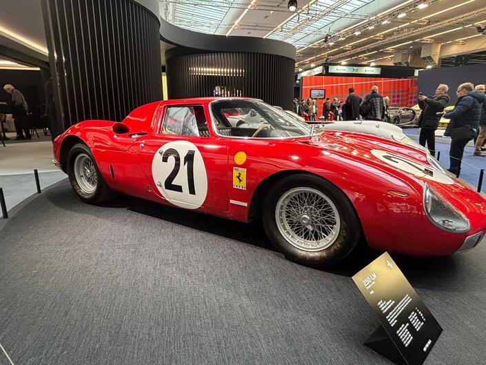 Il ne reste que 10 Ferrari 250 LM et l'une d'entre elles est à Retromobile