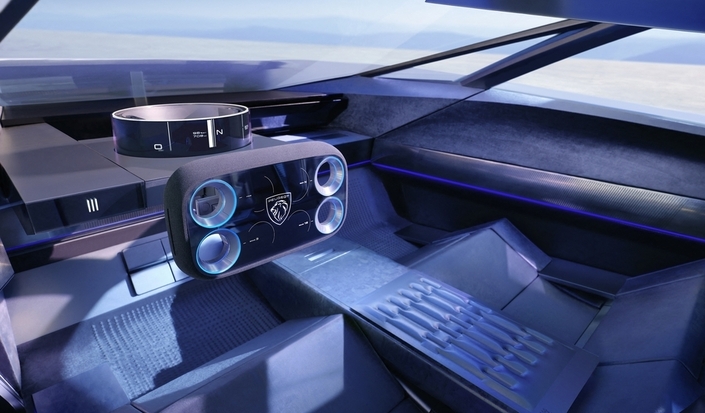 Volant hypersquare des futurs modèles Peugeot