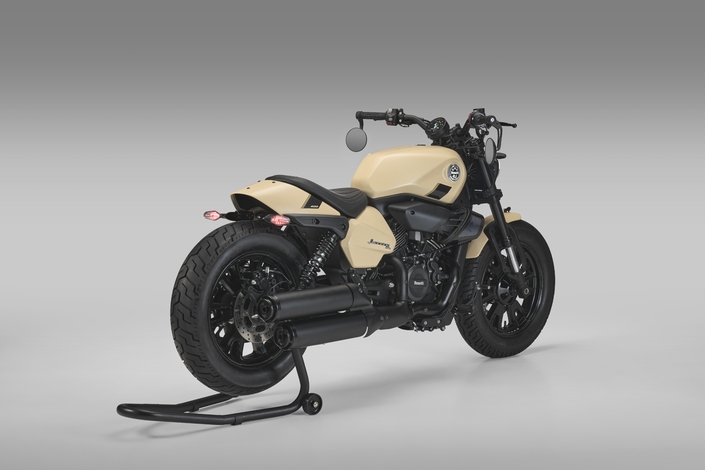 La Benelli Leoncino Bobber 400 et son V-Twin arrivent enfin en France à partir de 5 999 €