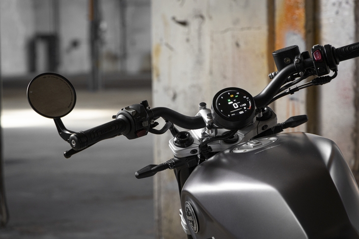 La Benelli Leoncino Bobber 400 et son V-Twin arrivent enfin en France à partir de 5 999 €