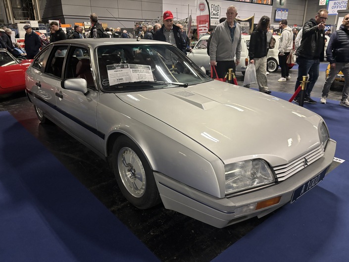 Les longs voyages en CX turbo diesel, ça n’a pas de prix à Rétromobile…