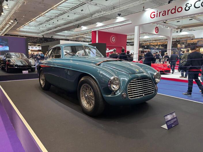 Cette Ferrari 166 MM est la plus belle voiture de Retromobile 2026, fin de la discussion