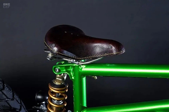 La Malavita : quand une Ducati devient un BMX monstrueux qui sert du whisky écossais