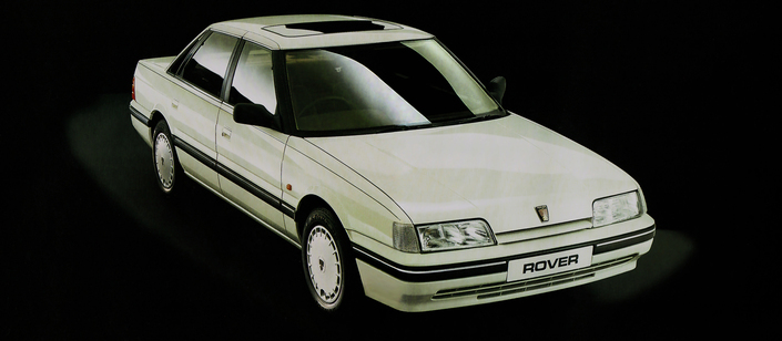 Lancée en 1986, la Rover 800 disposait de bien des atouts : technologie largement empruntée à Honda, ligne séduisante. Là encore, le manque de fiabilité initiale ruinera sa carrière.