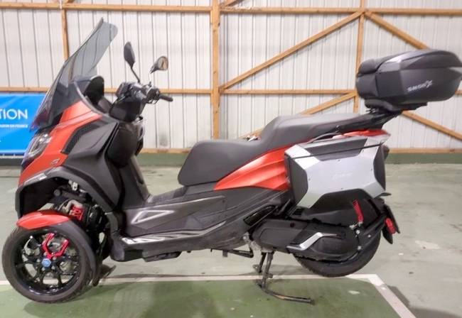 Piaggio MP3 HPE 400 2024 (lot n° 2)