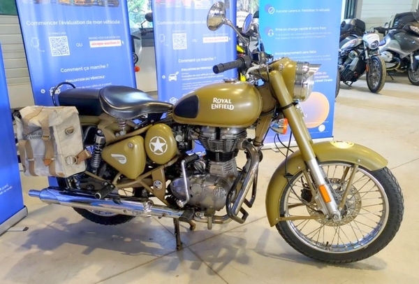 Royal Enfield Bullet Classic 500 cm3 2019 (lot n° 17)