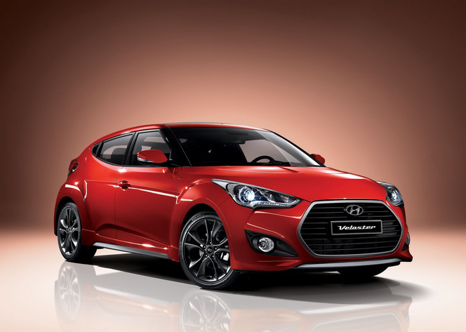 Le Hyundai Veloster restylé présenté en Corée avec une boîte double embrayage