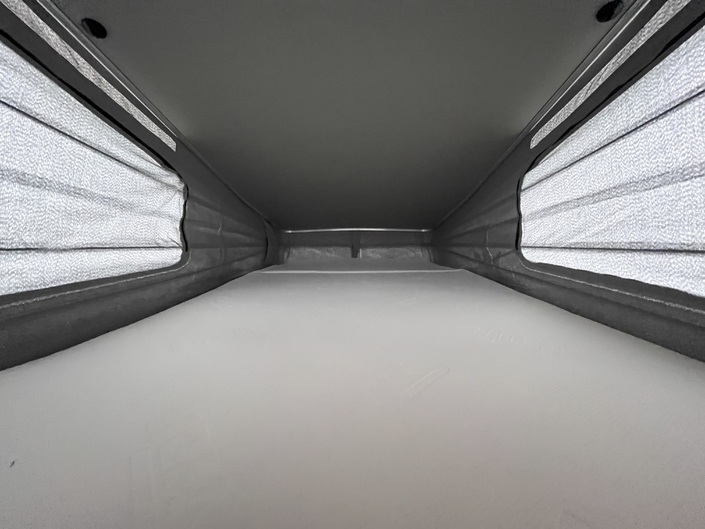 Le lit du toit relevable, définitivement plus confortable que celui du rez-de-chaussée.