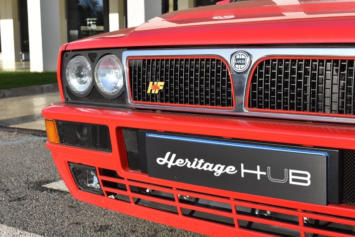 Les pare-chocs de Lancia Delta Integrale de nouveau produits