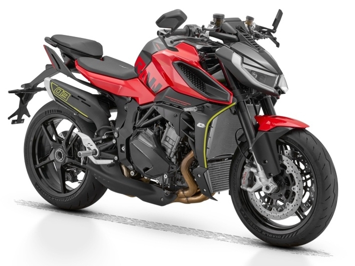 Sportive, custom et roadster, les nouveautés 2026 QJ Motor arrivent en France et on connaît leurs tarifs