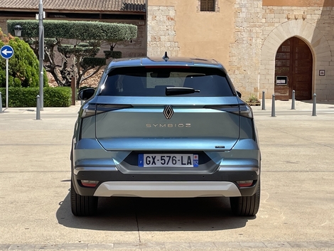 Le Mitsubishi Grandis, copie du Renault Symbioz est-il mieux que l'original ?