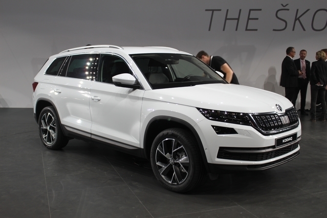 Première vidéo du Skoda Kodiaq : découvrez les premières images live en direct du Mondial de l'auto 2016