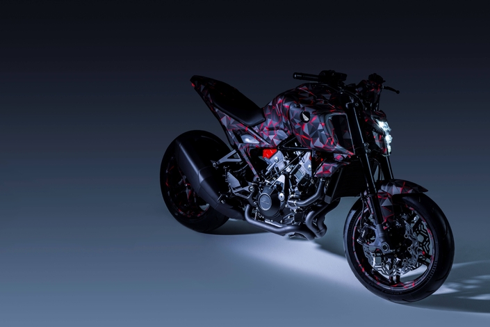 Honda expose son nouveau moteur V3 et sa moto électrique pour la première fois en France à l’occasion du salon de Lyon