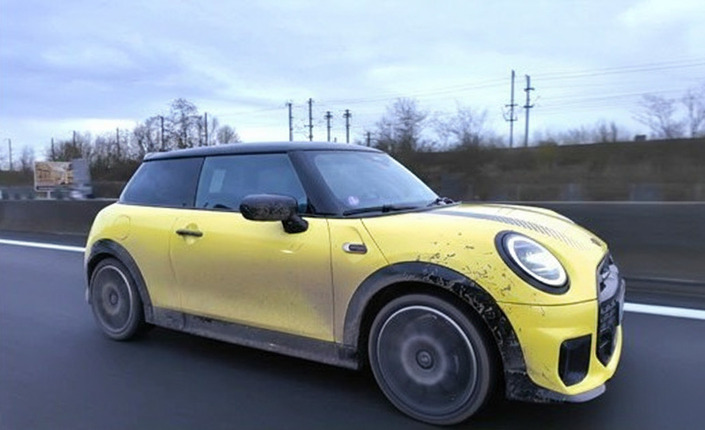 Pas si polluante que ça, la Cooper essence à allure cool !