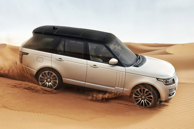 Voici les premières photos du nouveau Range Rover