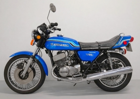 Kawasaki H2 750 cm3 1972 (lot n° 40)