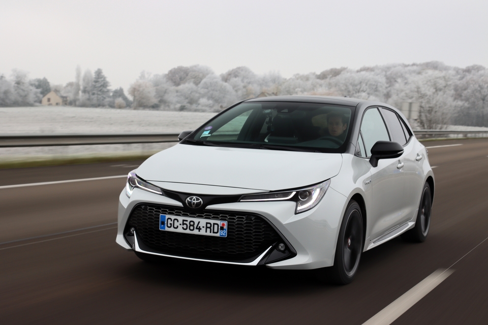 Cédric et sa Toyota Corolla hybride 122 ch pas un calvaire