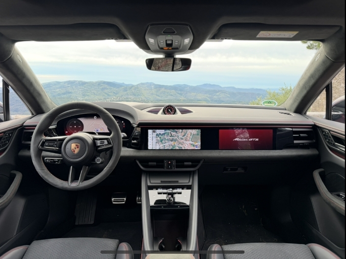 Porsche Macan GTS électrique de 571 ch : on a presque pris du plaisir !