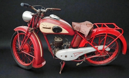 La Française Diamant 125 cm3 type 23 1951 (lot n° 16)