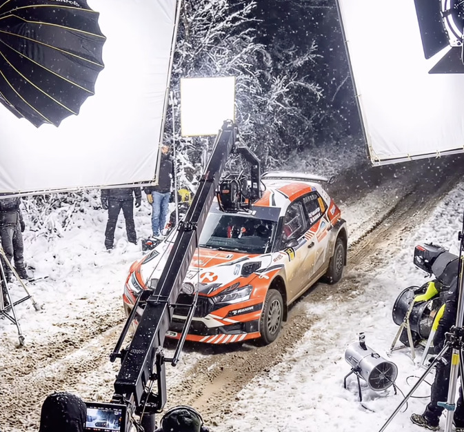 Il montre avec brio que le rallye, c’est du courage et non de l’intelligence artificielle