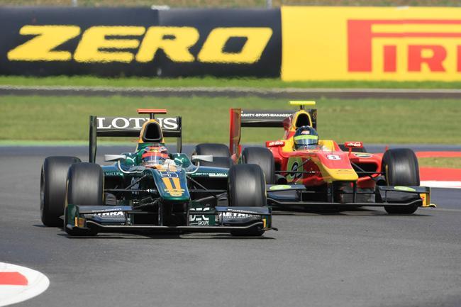 GP2 Silverstone Course 1 : Bianchi arrache la victoire, Grosjean impressionne