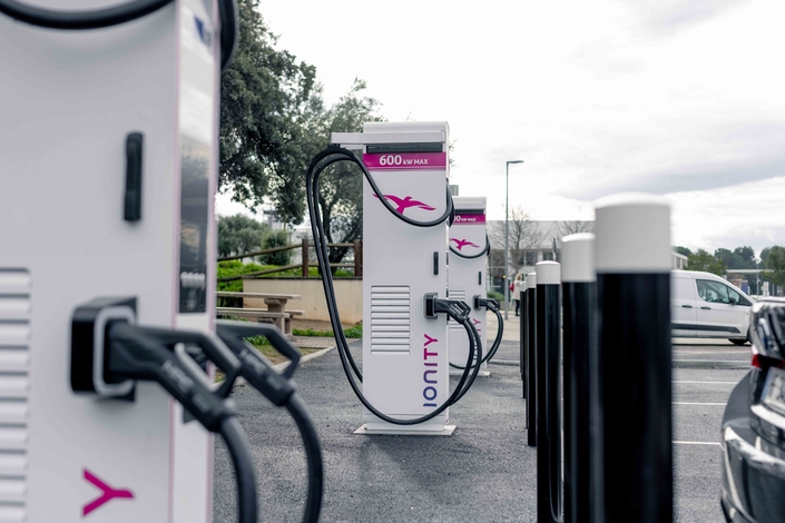 Votre batterie va-t-elle résister à la borne de recharge ultra-puissante de Ionity ?