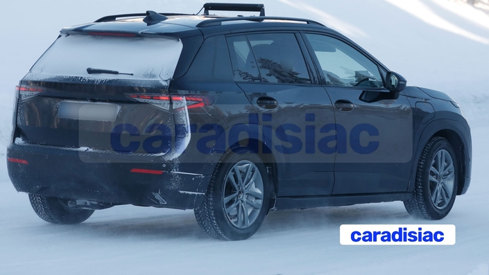 Reprenant le design « Modern Solid » expérimenté sur le show-car du dernier Salon de Munich. Ce modèle existera en trois versions dont la plus efficiente pourra parcourir jusqu’à 430 km. La puissance de charge (DC) est limitée à 50 kW pour la version d’entrée de gamme, mais ce sera 90 kW et 125 kW pour les versions les plus haut de gamme.