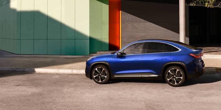 Nio lance un SUV électrique avec 615 km d'autonomie