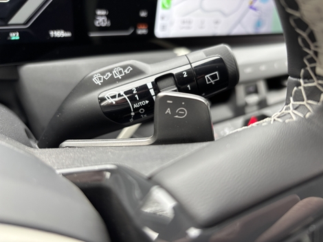 L’EV5 est équipé d’un système de régénération à 3 niveaux et d’une One Pedal.