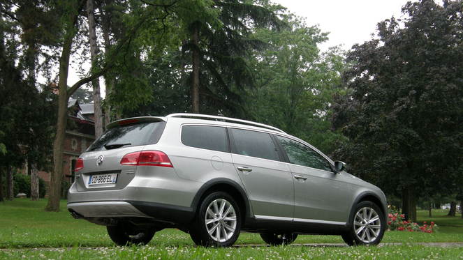 Essai - Volkswagen Passat Alltrack 2.0 TDi 140 4Motion : la Passat qui se prenait pour un Touareg