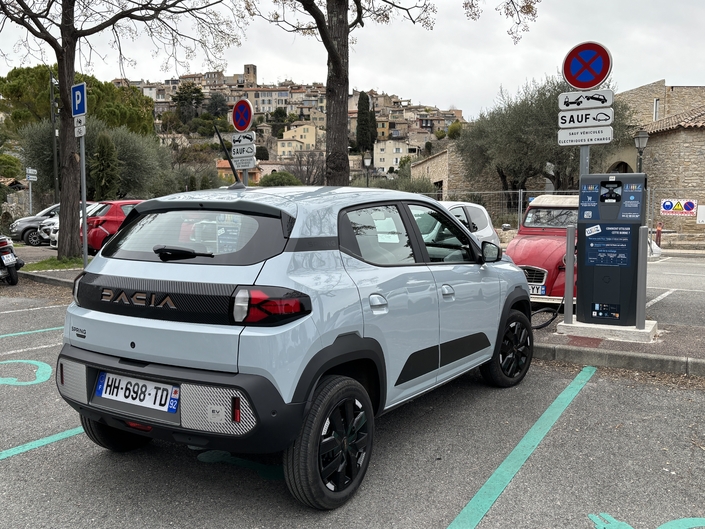 La Spring se rechargera majoritairement à la maison, mais elle peut aussi le faire sur des bornes.