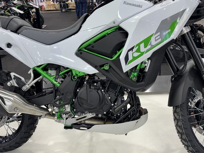 La Kawasaki KLE500 est à découvrir sur le Salon du 2 Roues de Lyon