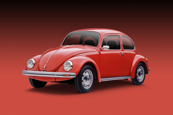 Au milieu des années 50, à Mexico, une exposition sur l'industrie allemande présente les atouts de la Volkswagen Type 1. L'écho sera retentissant et durable, avec entre autres succès cette variante 1600/1600i, l'un des plus populaires sur la période 1970-2003 - Crédit Volkswagen Media