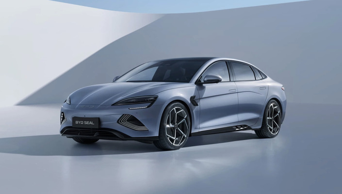 BYD tente un trait d’humour sur les charges sociales françaises