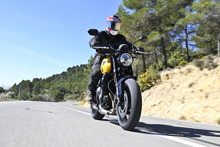 De la puissance sans frein pour la nouvelle Triumph Trident 660 toujours vendue au même prix