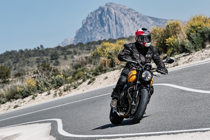 De la puissance sans frein pour la nouvelle Triumph Trident 660 toujours vendue au même prix