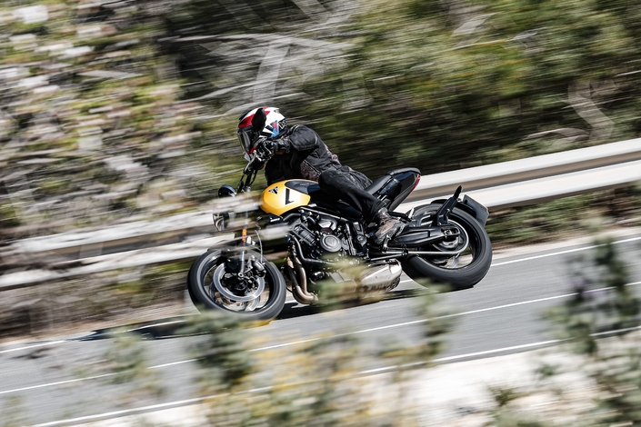 De la puissance sans frein pour la nouvelle Triumph Trident 660 toujours vendue au même prix