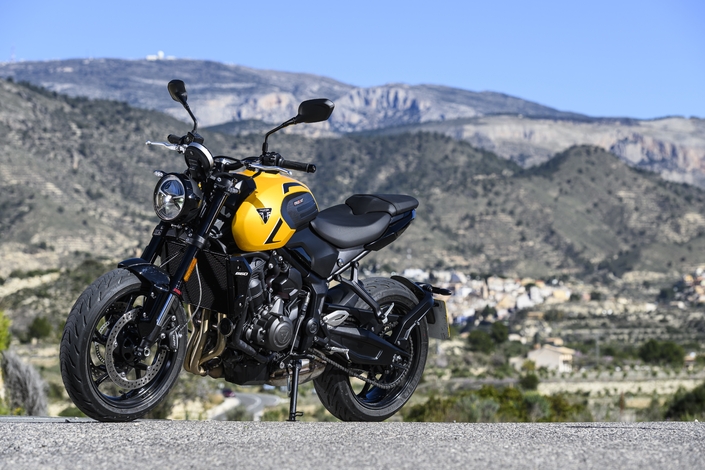 De la puissance sans frein pour la nouvelle Triumph Trident 660 toujours vendue au même prix