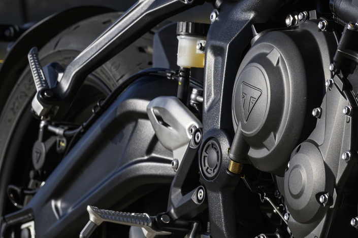 De la puissance sans frein pour la nouvelle Triumph Trident 660 toujours vendue au même prix